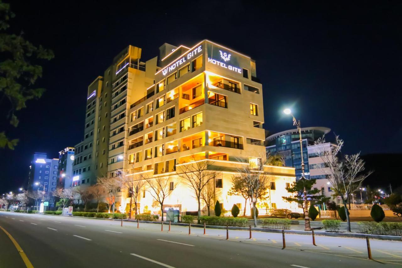 Suncheon Hotel Gite Екстер'єр фото