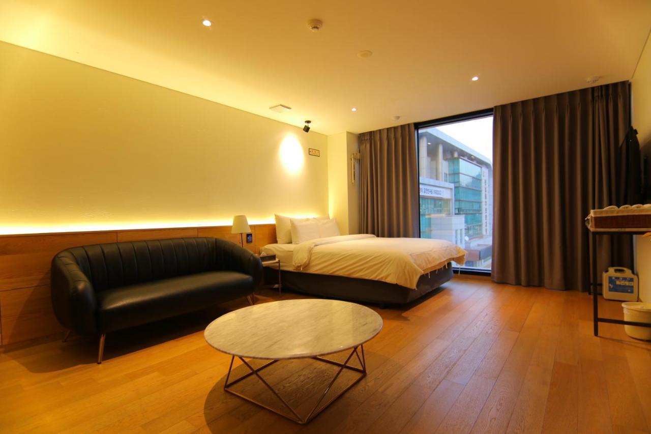 Suncheon Hotel Gite Екстер'єр фото